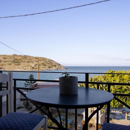 The Island House - Family Size Apt - Overlooking The Aegean - 3 Steps From The Beach Mochlos Extérieur photo